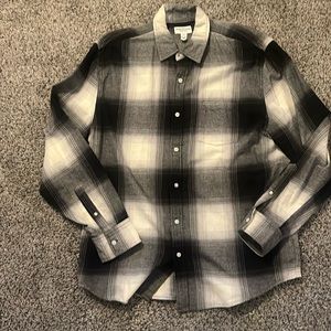 Long sleeve Arizona jean co button down shirt